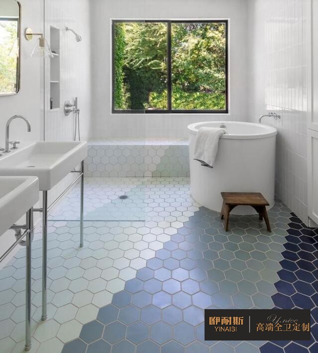 簡(jiǎn)單說說如何讓小浴室擁有大空間?